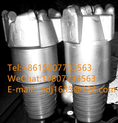 ISO9001 증명서를 꿰뚫는 돌을 위한 OEM ODM 매트릭스체 PDC 드릴 비트