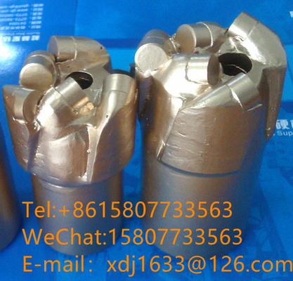 ISO9001 증명서를 꿰뚫는 돌을 위한 OEM ODM 매트릭스체 PDC 드릴 비트